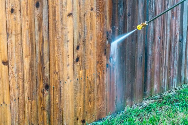 Fence Pressure Washing in Bonita Springs