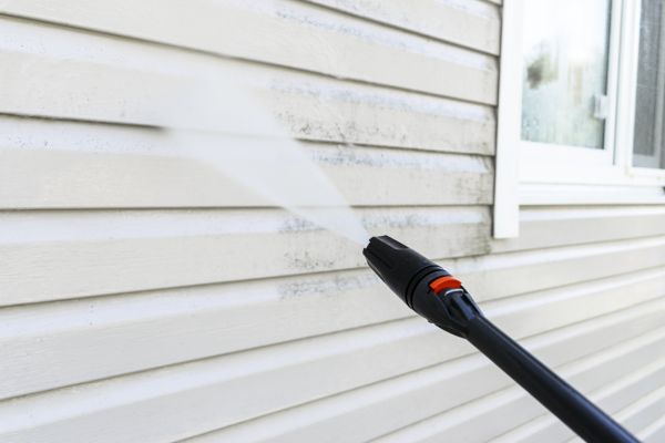 Vinyl Siding Washing in Bonita Springs