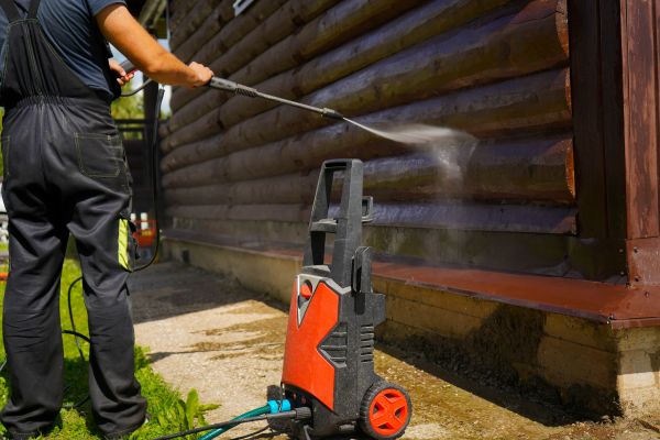 Cabin Pressure Washing in Bonita Springs